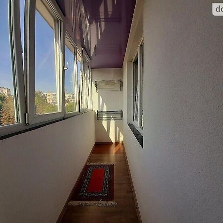 Family And Friends Apartment Ternopil Ngoại thất bức ảnh
